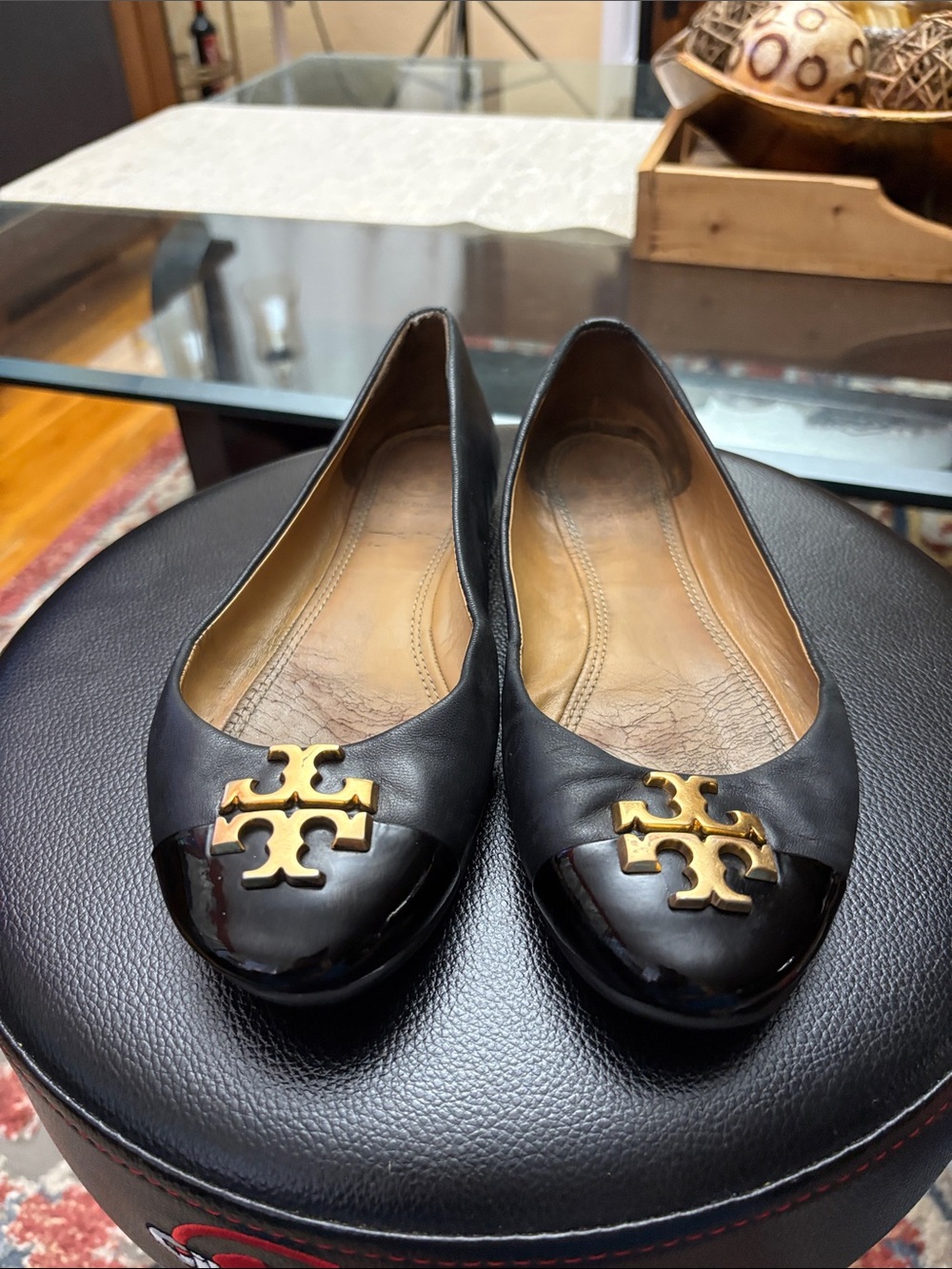 Tory Burch Black Leather Ballet Flats with Gold Logo size6.5